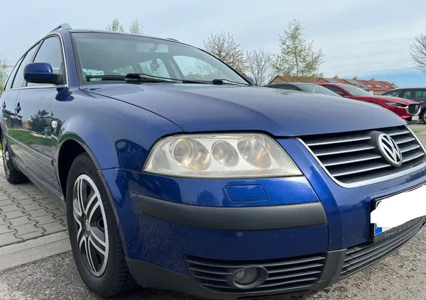 samochody osobowe Volkswagen Passat cena 7500 przebieg: 312122, rok produkcji 2003 z Rzeszów